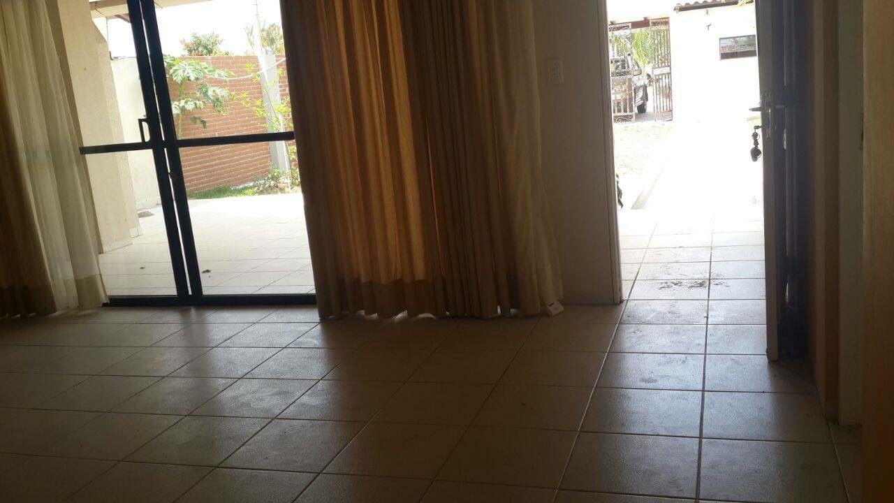 En Alquiler a $us 650 Foto 4