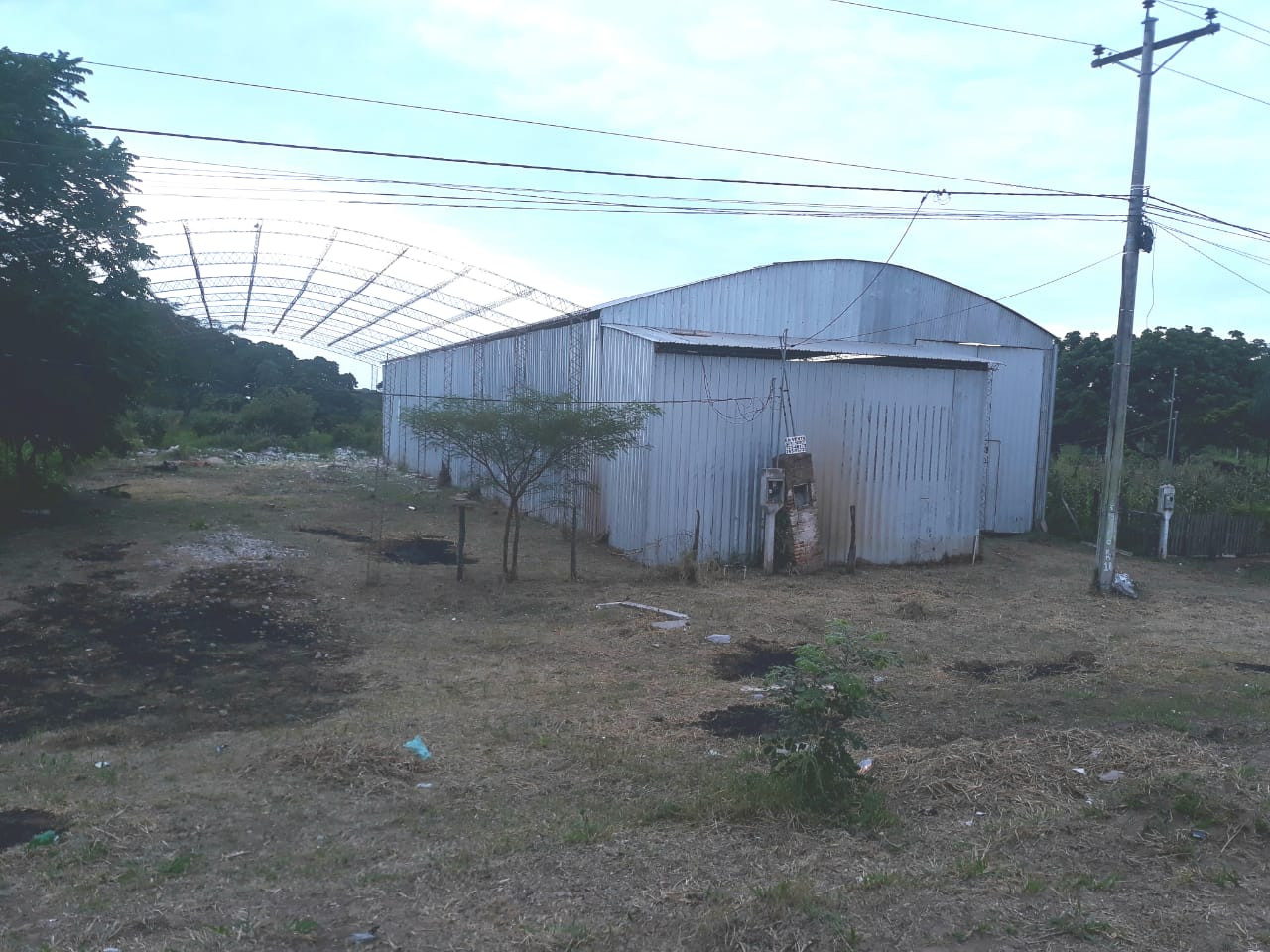 Terreno en VentaMunicipio de Cotoca sobre carretera a Pailas Foto 1