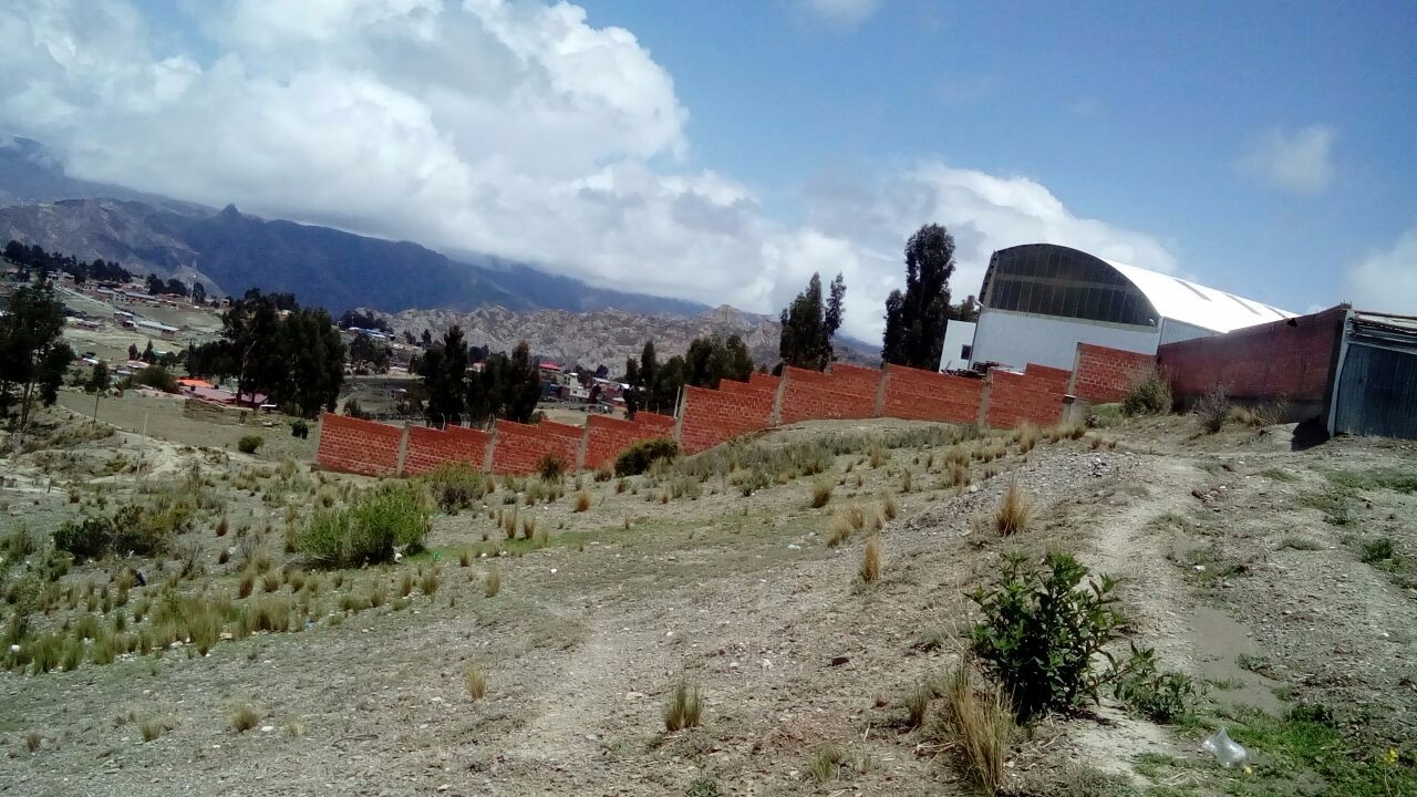 Terreno en Achocalla en La Paz    Foto 2