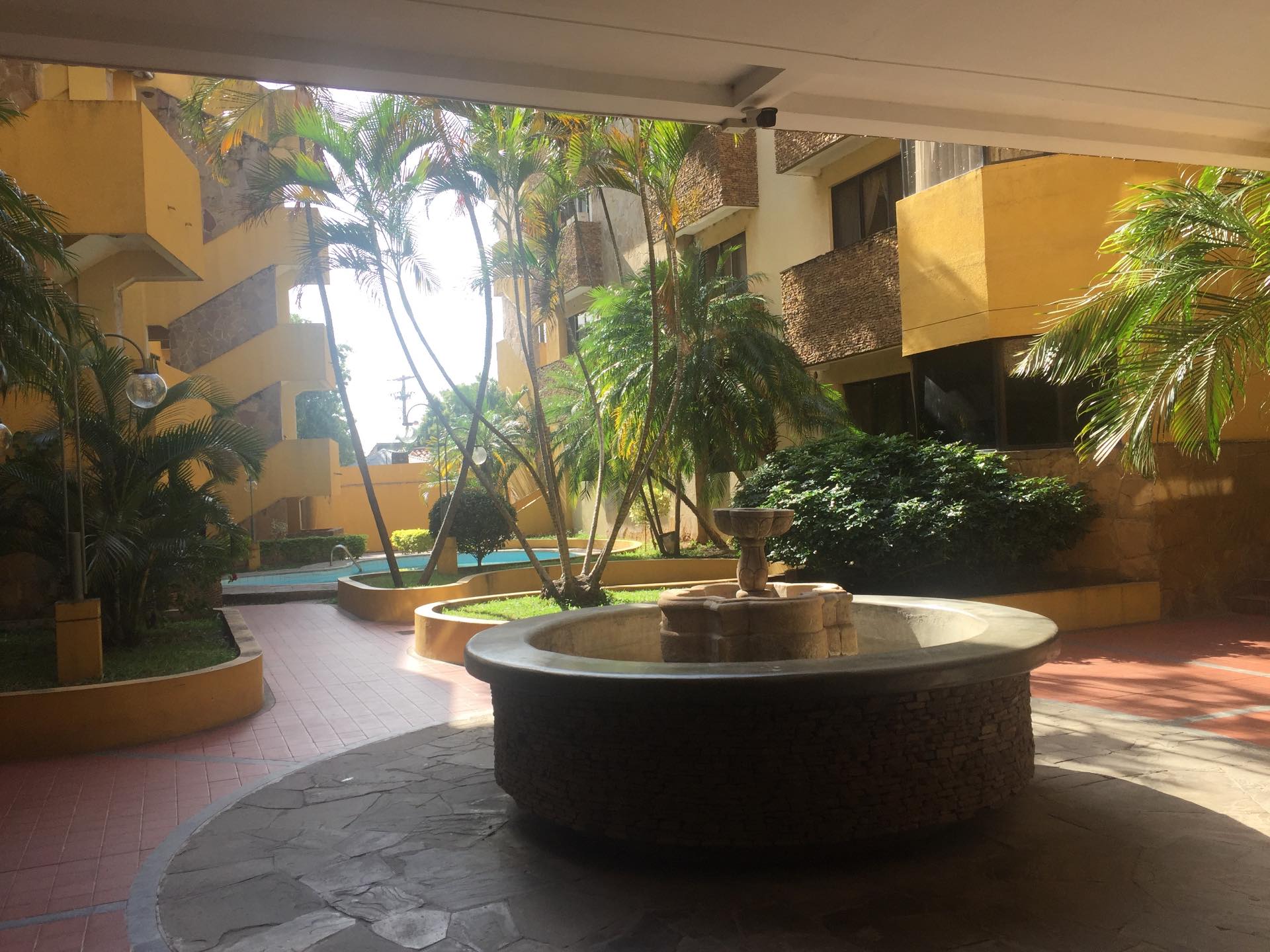 Departamento en VentaCondominio El Paraiso ,c/ Santiago Ortiz # 80 , entre 1 y 2 anillo  2 dormitorios 1 baños  Foto 8