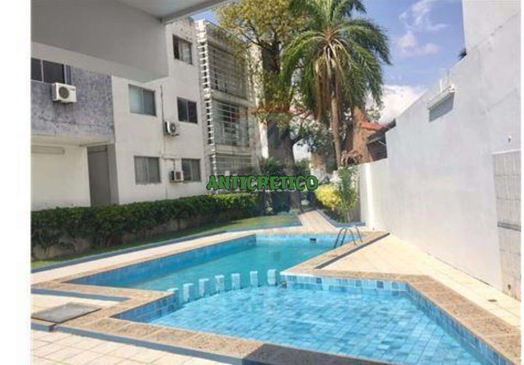 Departamento en AnticréticoAv. La barranca 3ee anillo  3 dormitorios 3 baños 1 parqueos Foto 1