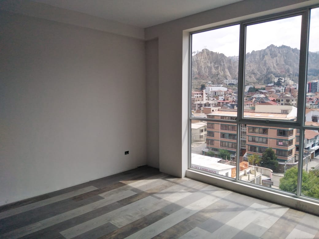 Departamento en VentaIRPAVI inicio, Zona Sur, La Paz-Bolivia 2 dormitorios 2 baños 1 parqueos Foto 1