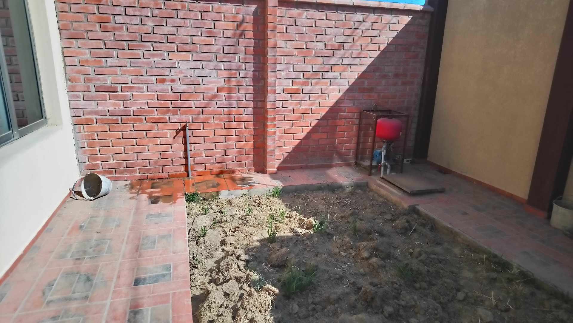 Casa en Coña Coña en Cochabamba 3 dormitorios 4 baños 1 parqueos Foto 5