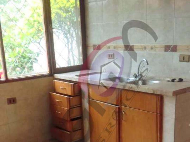 Casa en Sarco en Cochabamba 6 dormitorios 1 baños 2 parqueos Foto 4