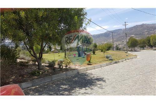 Casa en Achocalla en La Paz  4 baños 1 parqueos Foto 8