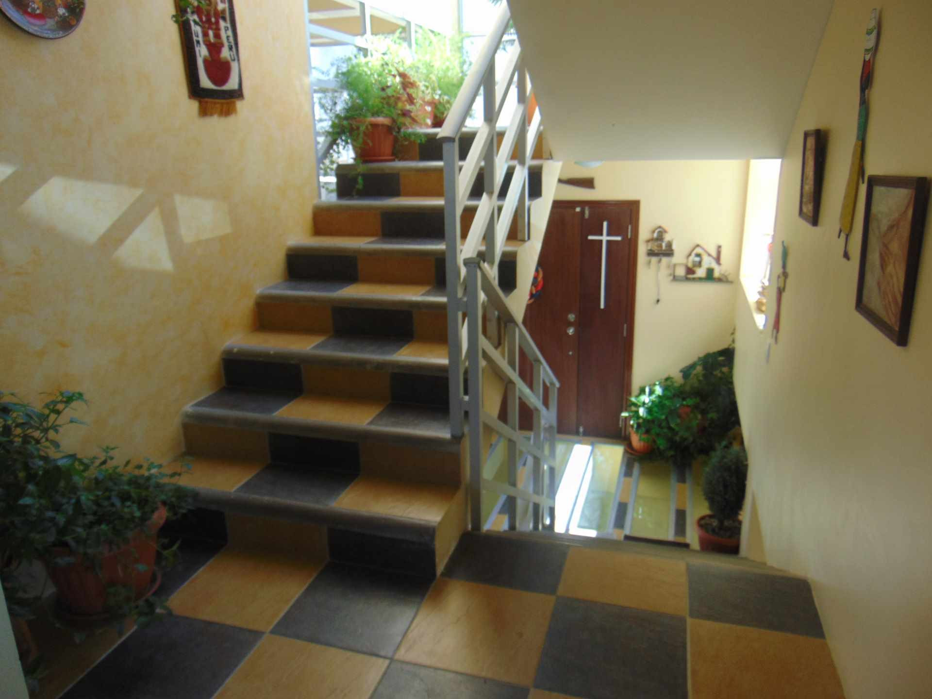 Casa en Mallasilla en La Paz 4 dormitorios 4 baños 2 parqueos Foto 7