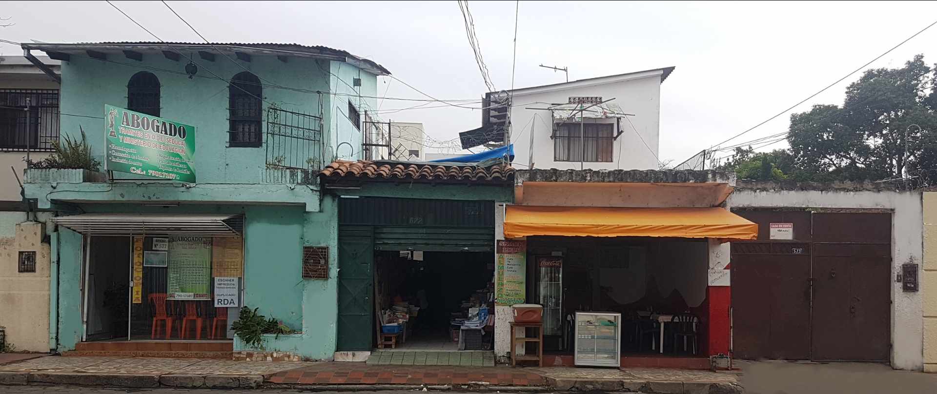 Local comercial Zona centro C/ La Paz #577 entre Moldes y Manuel Ignacio Salvatierra Foto 1