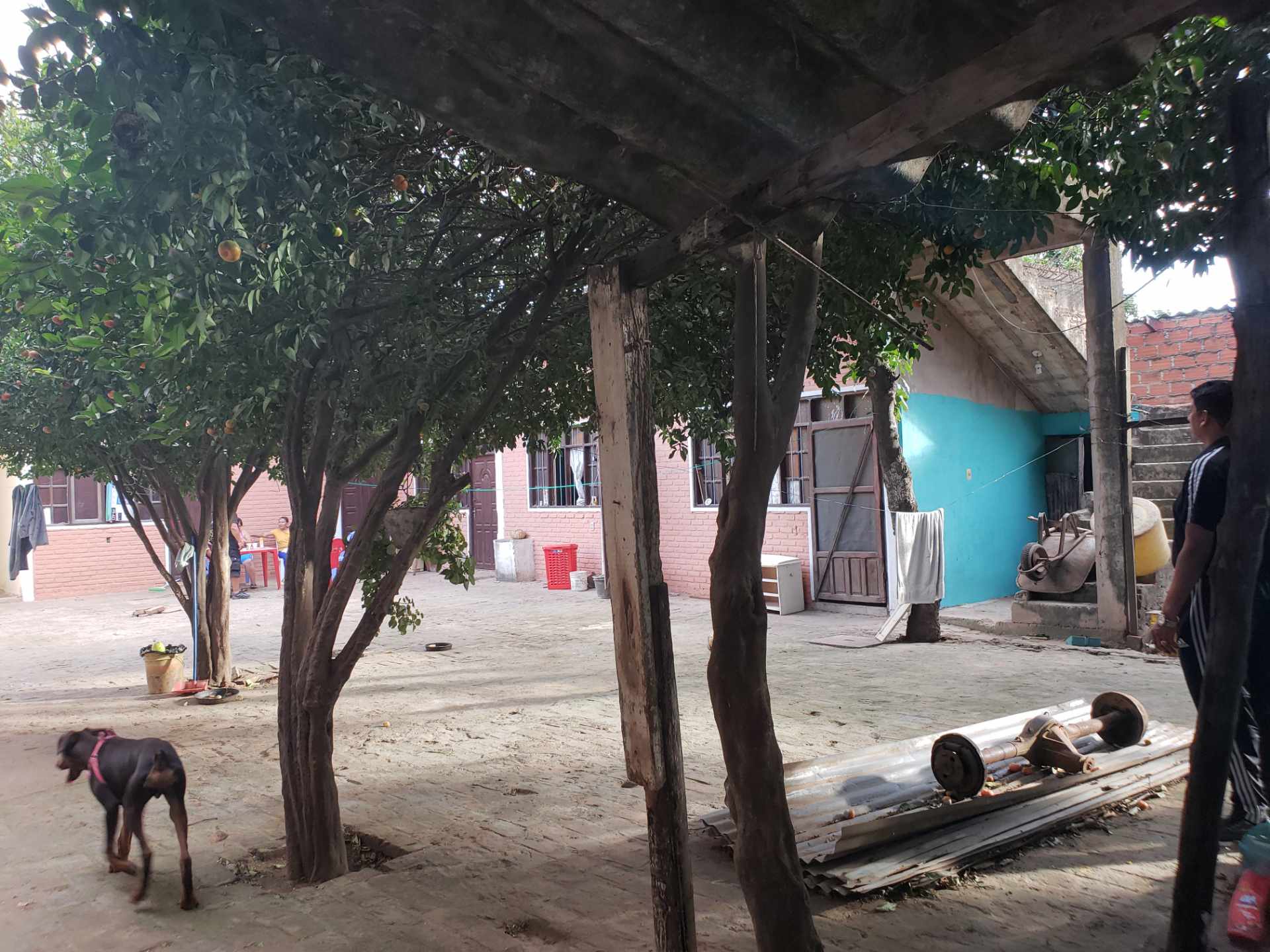 Casa Radial 10 7mo anillo barrio banzer calle#2 esq. Picaflor Foto 4