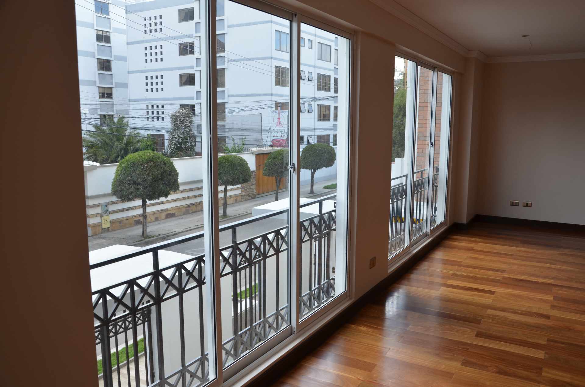 Departamento en AlquilerCalle 17 entre Julio C Patiño y Sanchez Bustamante  Foto 2