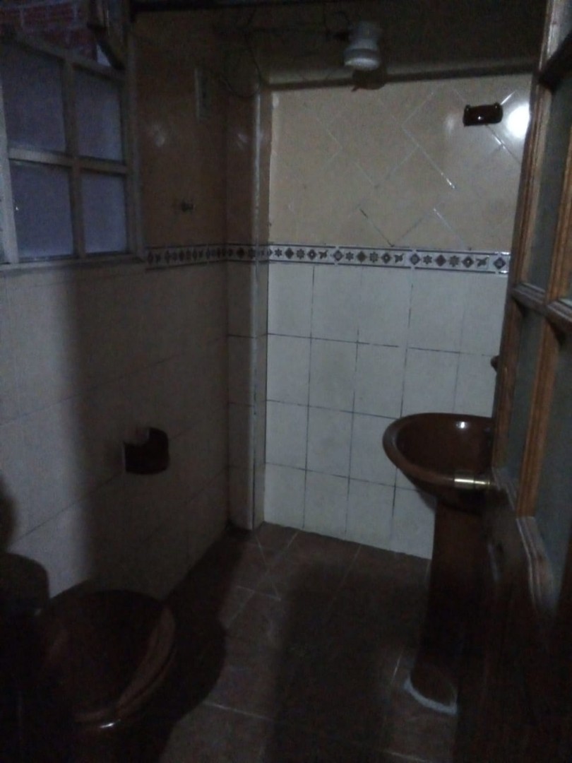 Departamento en AnticréticoCalle Olañeta 2 dormitorios 1 baños  Foto 2