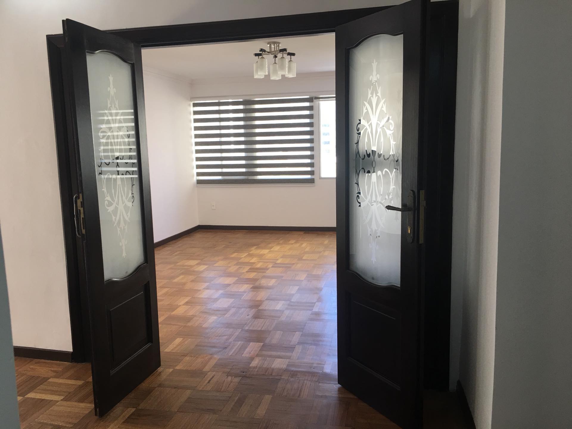 Departamento en Sopocachi en La Paz 4 dormitorios 4 baños  Foto 19