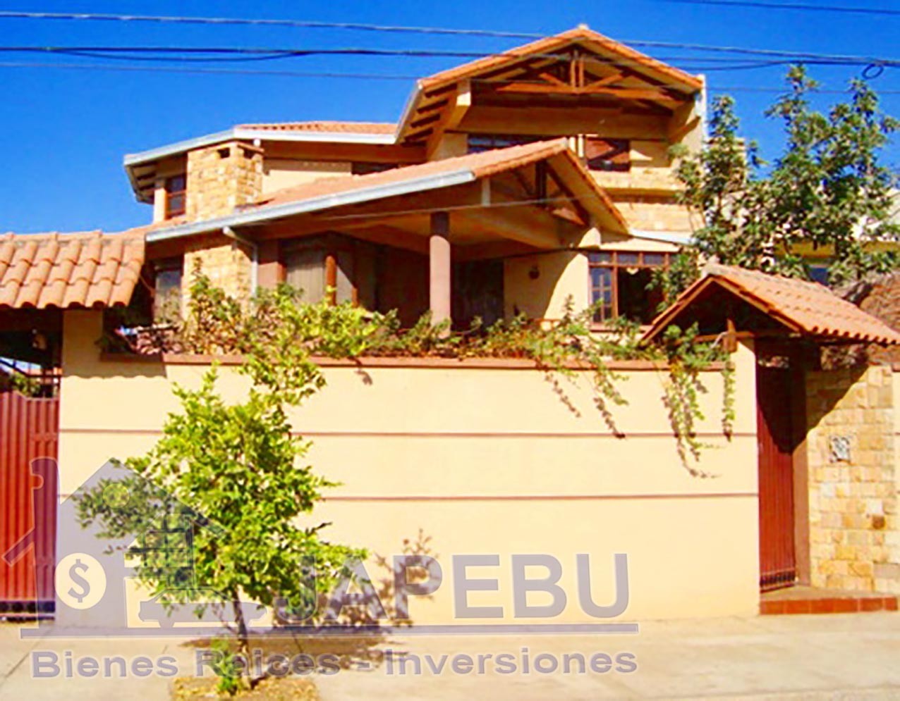 Casa en La Chimba en Cochabamba 7 dormitorios 8 baños 6 parqueos Foto 1