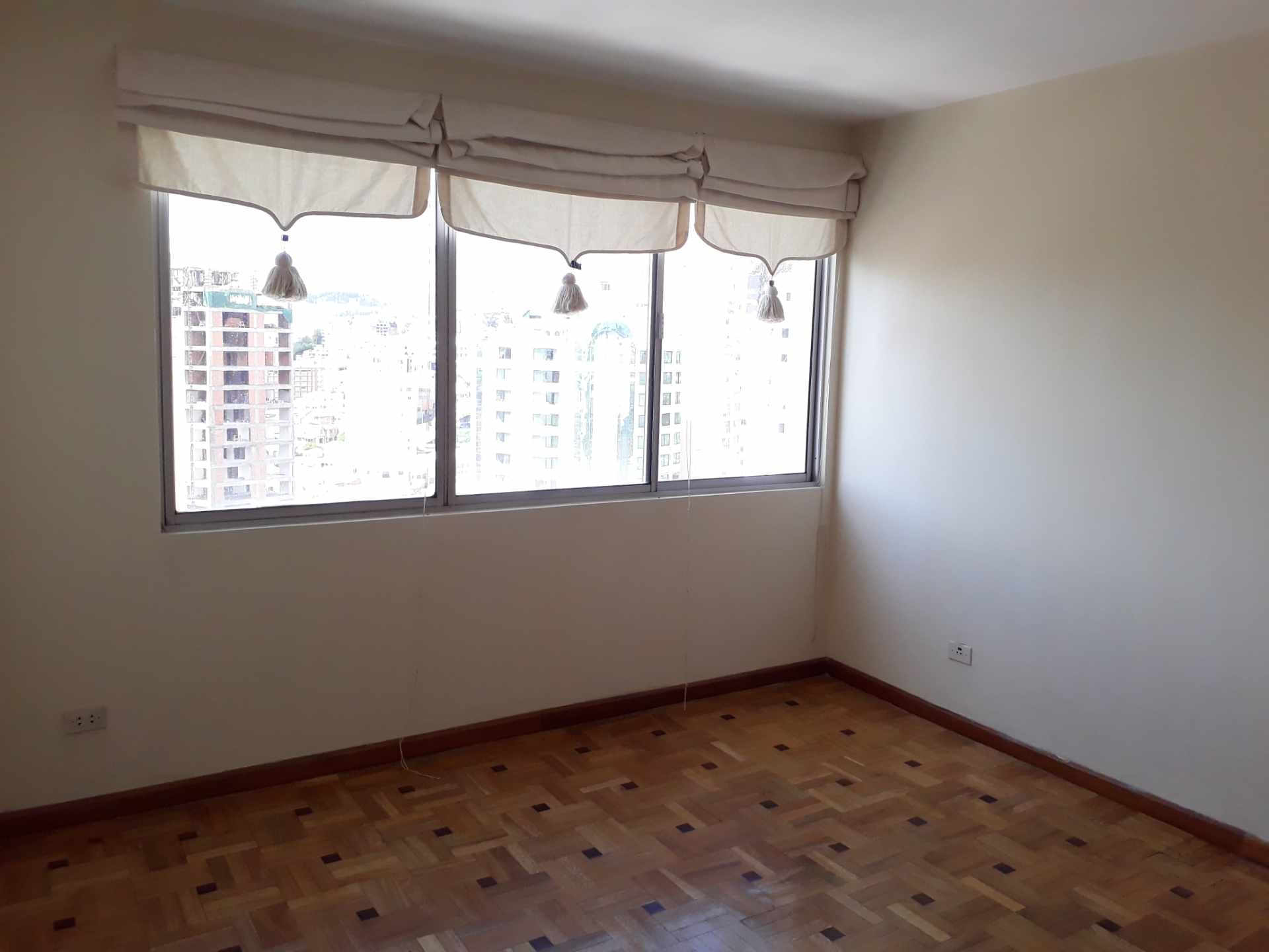 Departamento en AlquilerAv Arce 2456, Plaza Isabel la Católica, Edificio Fernando V, dpto 1802 Foto 7