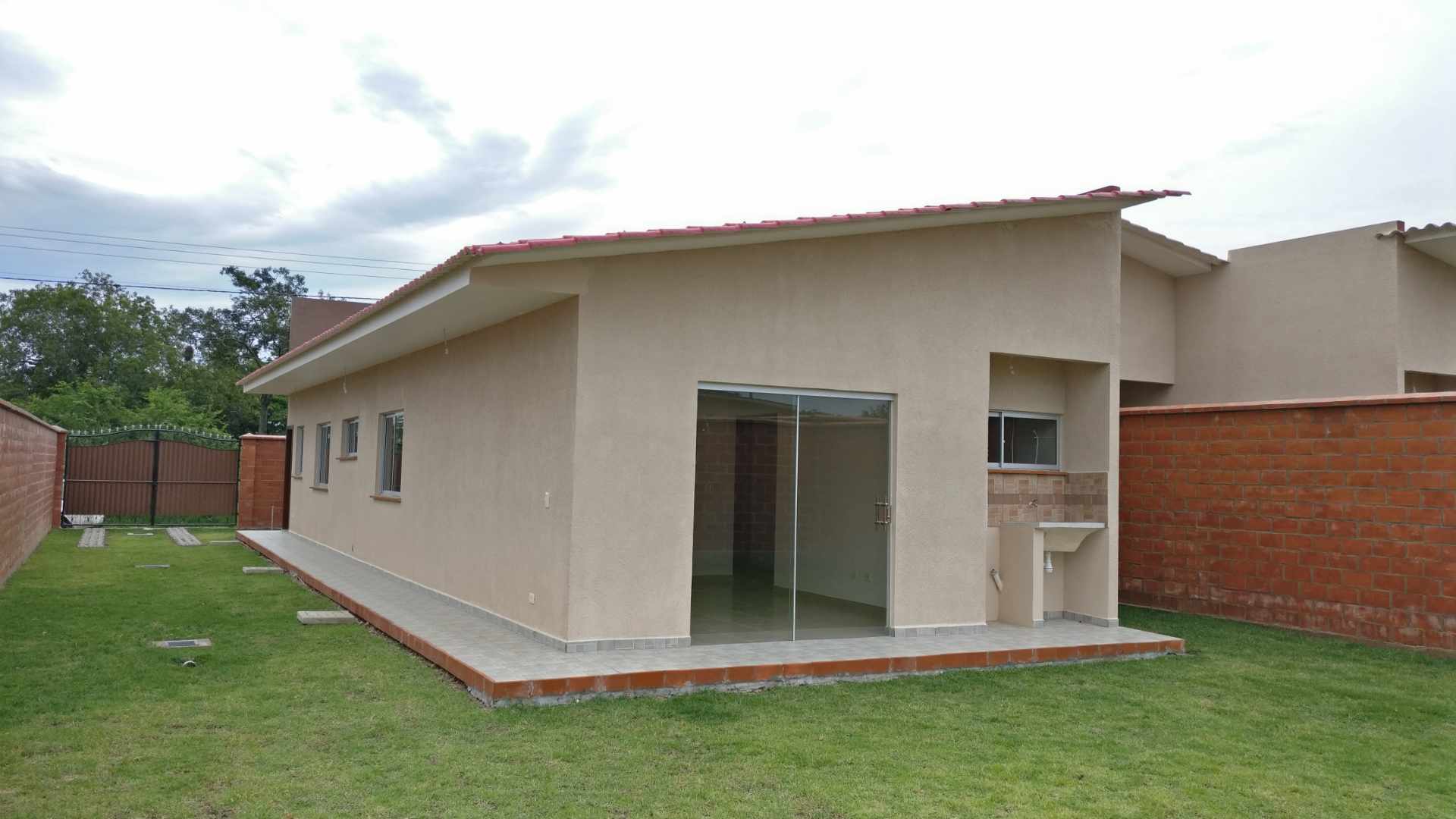 Casa en VentaCalle Colombia, Cumbre de las Américas, Km 15 Doble Vía La Guardia Foto 4