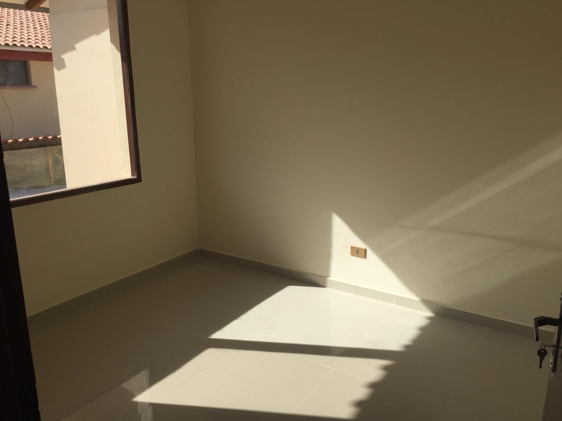 Casa en VentaZona Quintanilla Urb.Los Pinos Chacacollo calle 3 #43 5 dormitorios 4 baños 1 parqueos Foto 5