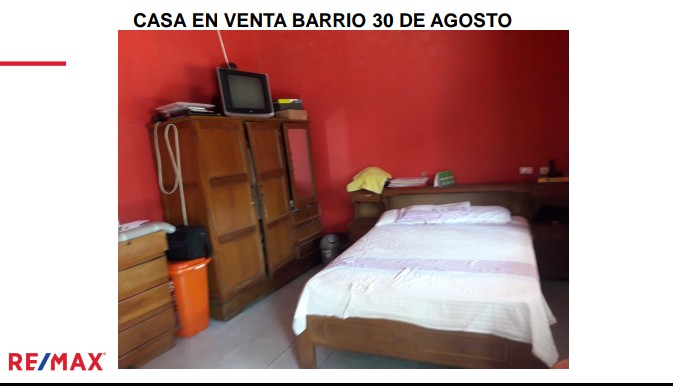 Casa en VentaAv. Moscu Barrio 30 de Agosto 6to anillo  6 dormitorios 2 baños 3 parqueos Foto 10
