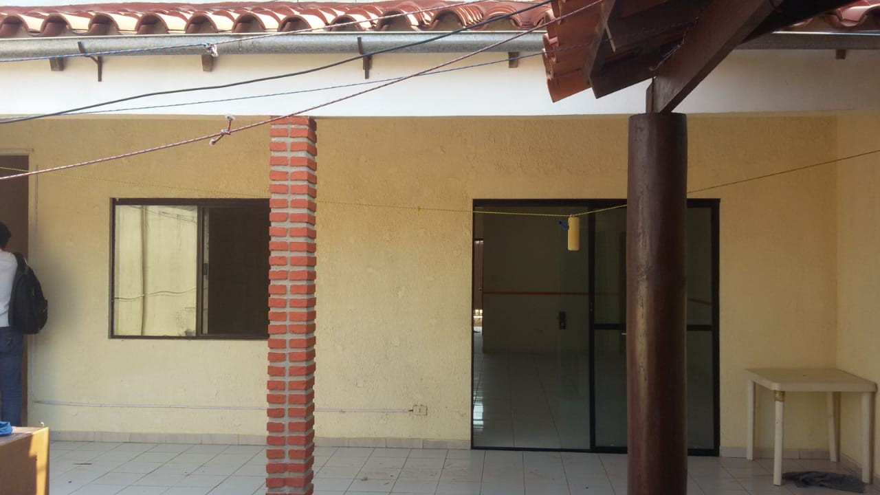 Departamento en Entre 8vo y 9no anillo Norte en Santa Cruz de la Sierra 4 dormitorios 3 baños 2 parqueos Foto 3