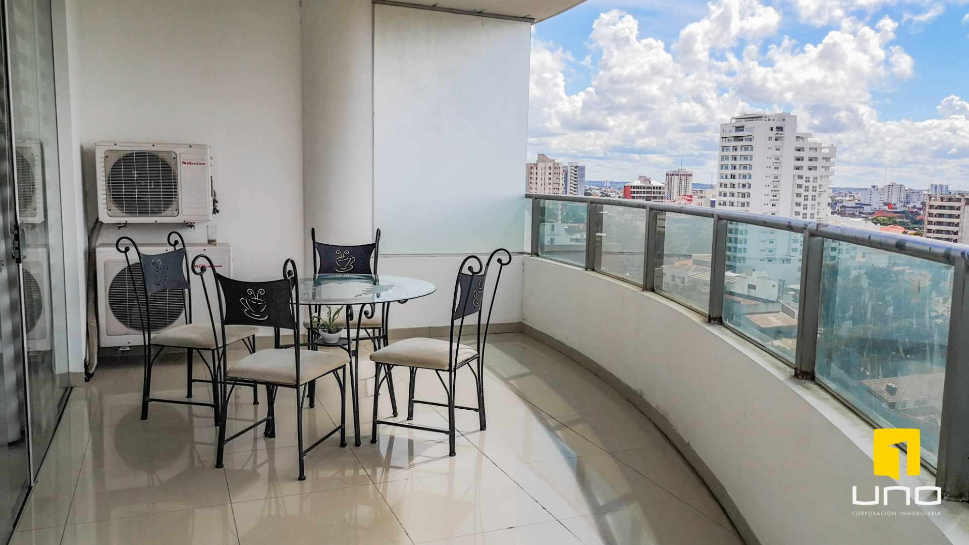 Departamento en VentaVENDO O PERMUTO POR CASA  3 dormitorios 4 baños 2 parqueos Foto 10