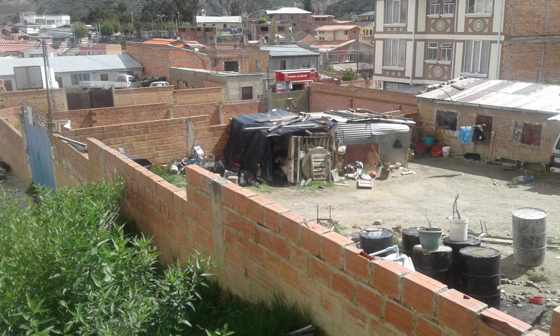 Terreno en Mallasilla en La Paz    Foto 9