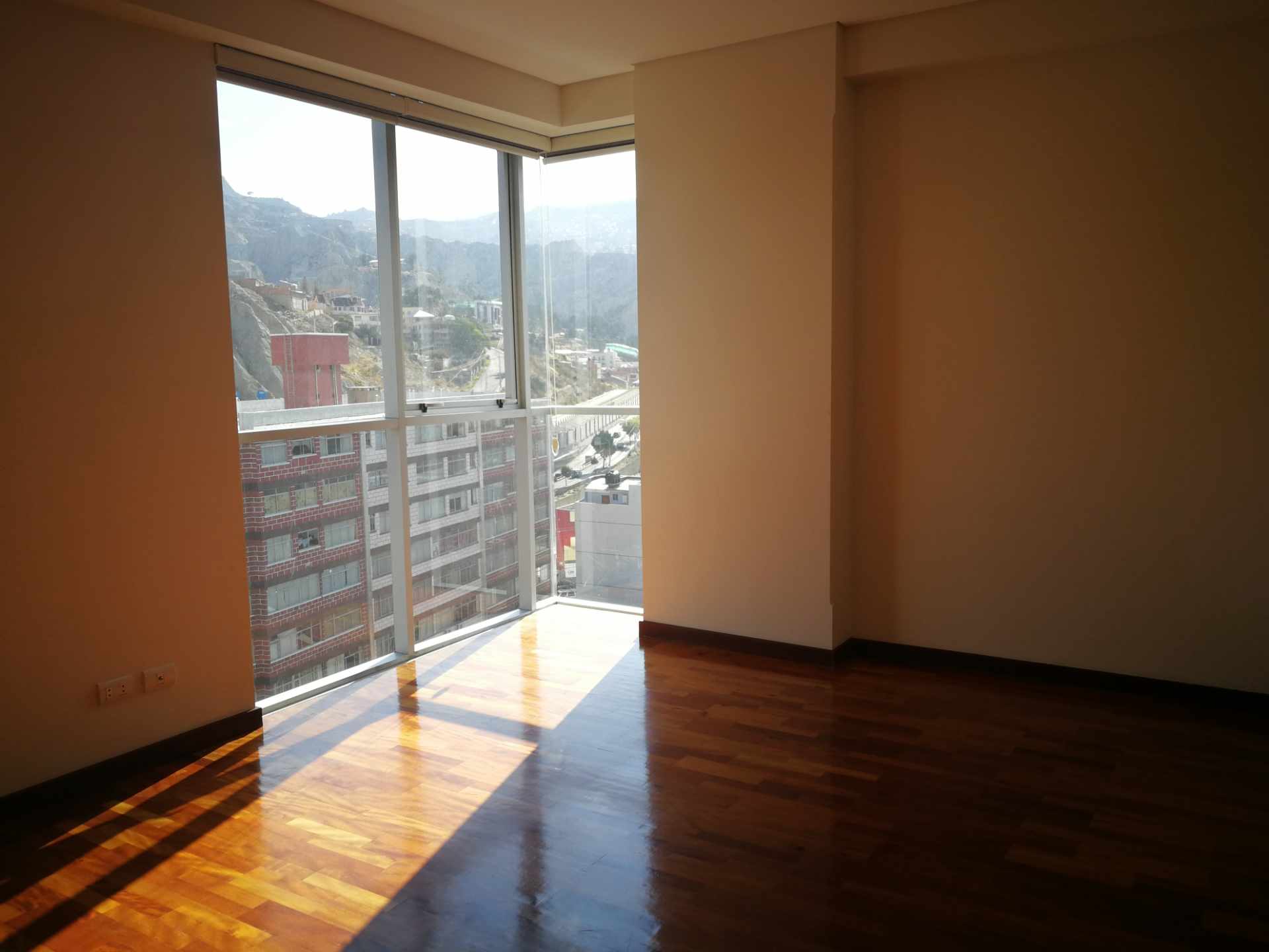 Departamento en VentaEDIFICIO MARIO MERCADO CALLE 17 DE OBRAJES Foto 12