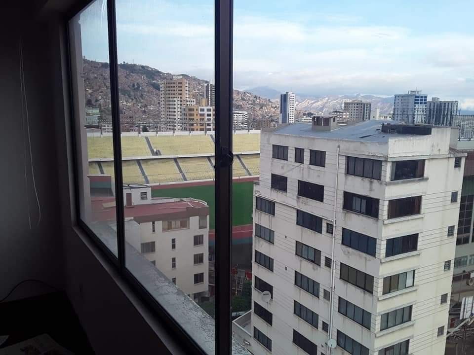 Departamento en Miraflores en La Paz 2 dormitorios 2 baños 1 parqueos Foto 1