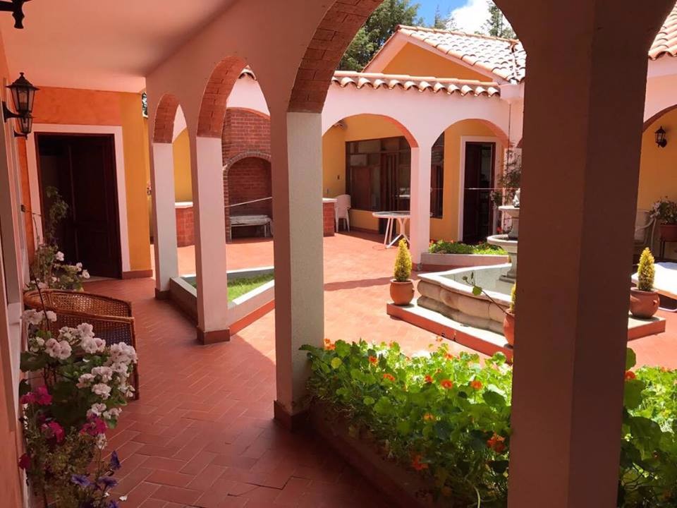 Casa en Achocalla en La Paz 3 dormitorios 5 baños 6 parqueos Foto 48