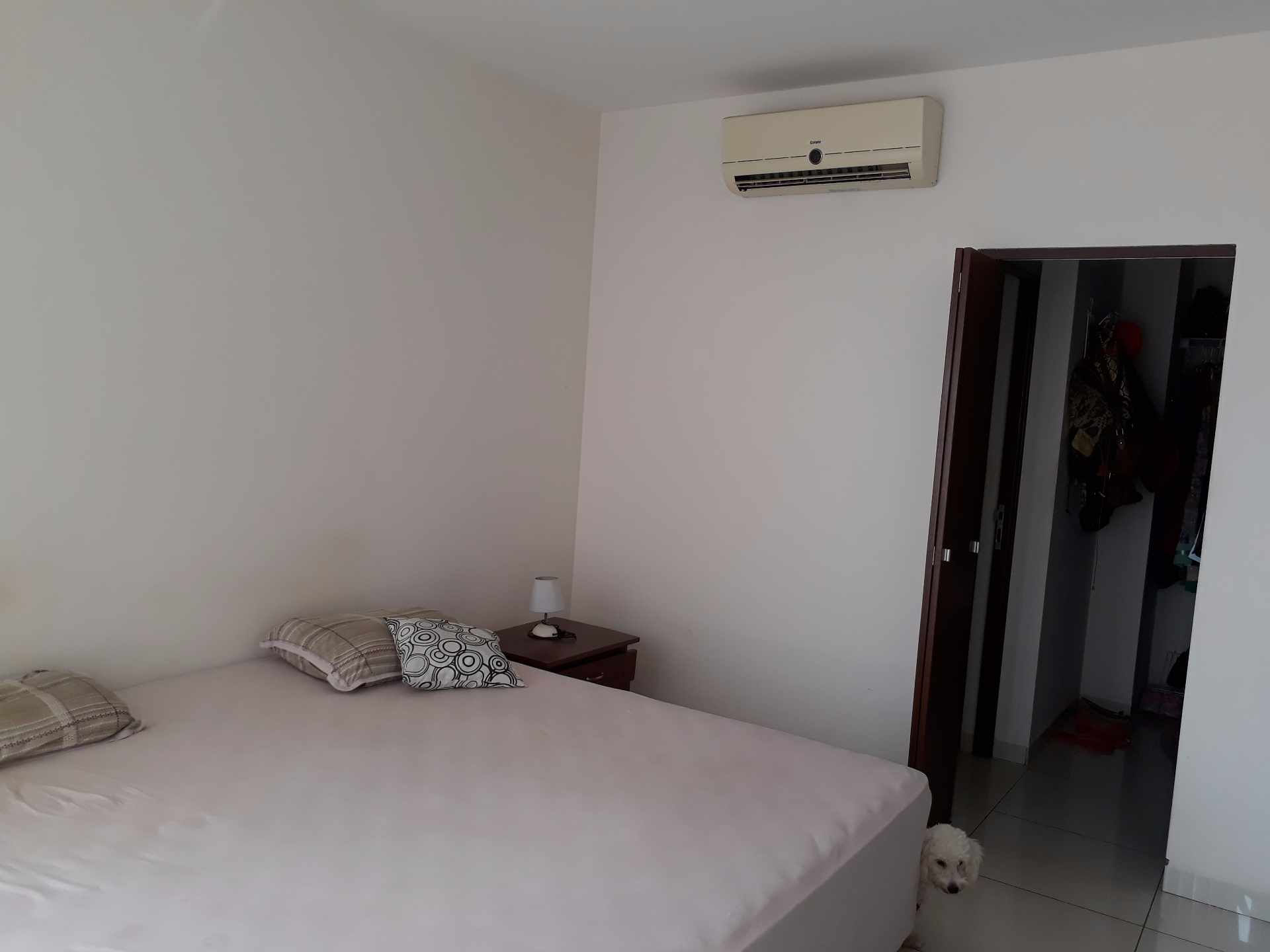 Casa en Urubó en Santa Cruz de la Sierra 5 dormitorios 5 baños 2 parqueos Foto 2