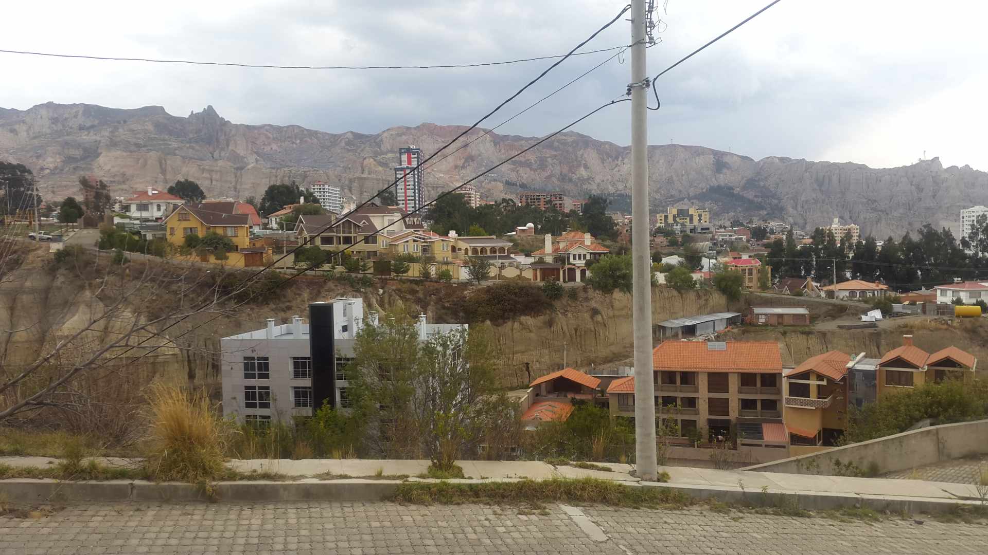 Terreno en VentaAchumani Urbanizacion el Mirador Detras del Supermercado Ketal. Foto 4