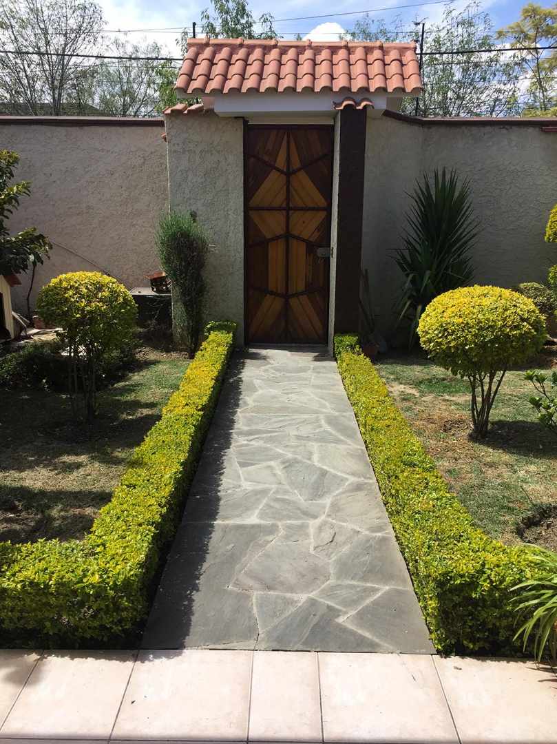 Casa en Villa Busch en Cochabamba 3 dormitorios 5 baños 3 parqueos Foto 8