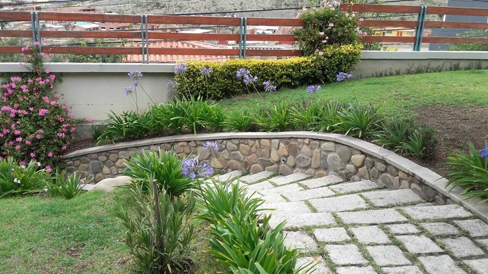 Casa en Irpavi en La Paz 4 dormitorios 4 baños 2 parqueos Foto 13