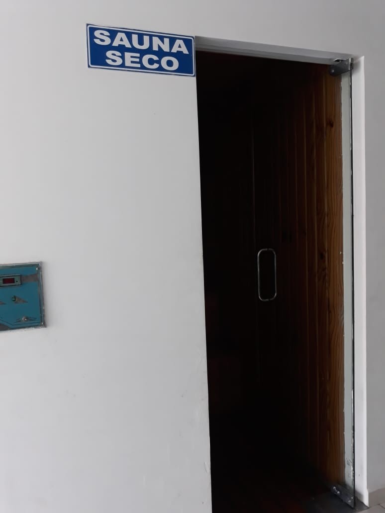 Departamento en AlquilerCONDOMINIO EQUIPETROL 2 en Canal Isuto entre 2do. y 3er. anillo 3 dormitorios 3 baños 2 parqueos Foto 6