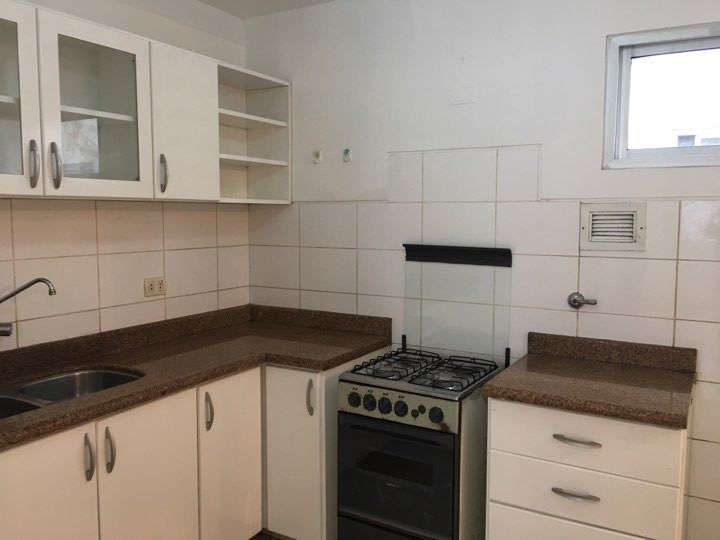 Departamento Condominio LAS PALMAS 4to anillo Piraí

 Foto 6