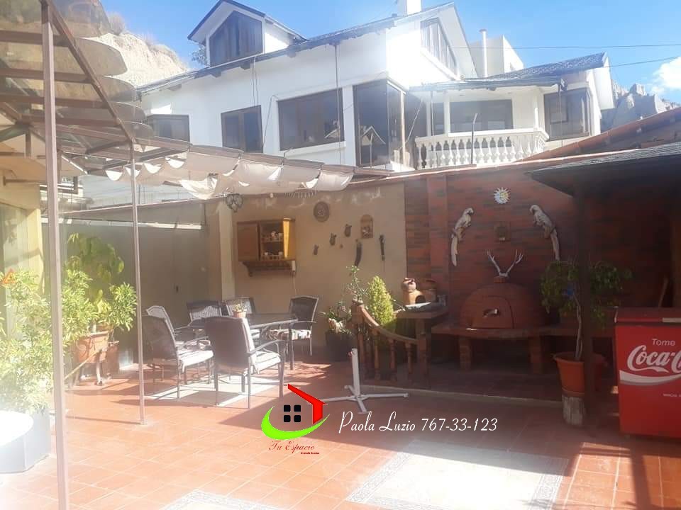 Casa en Auquisamaña en La Paz 4 dormitorios 6 baños 2 parqueos Foto 9