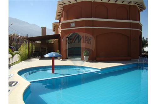 Departamento en Tiquipaya en Cochabamba 4 dormitorios 1 baños 1 parqueos Foto 5