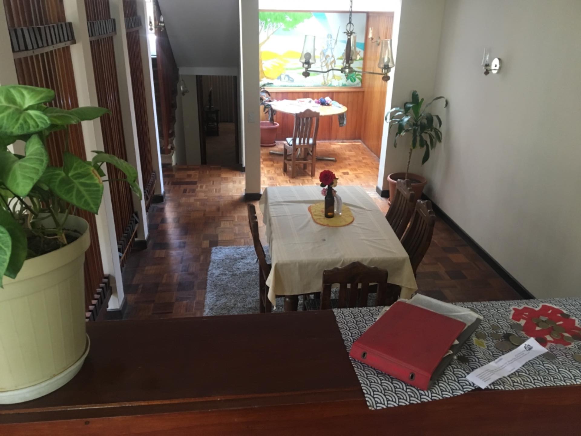 Casa en Seguencoma en La Paz 5 dormitorios 6 baños 2 parqueos Foto 4