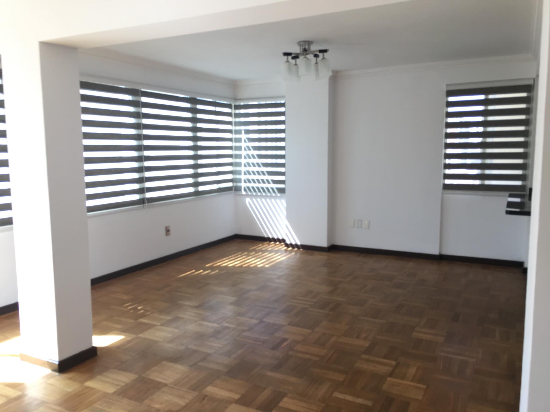 Departamento en Sopocachi en La Paz 4 dormitorios 4 baños  Foto 52