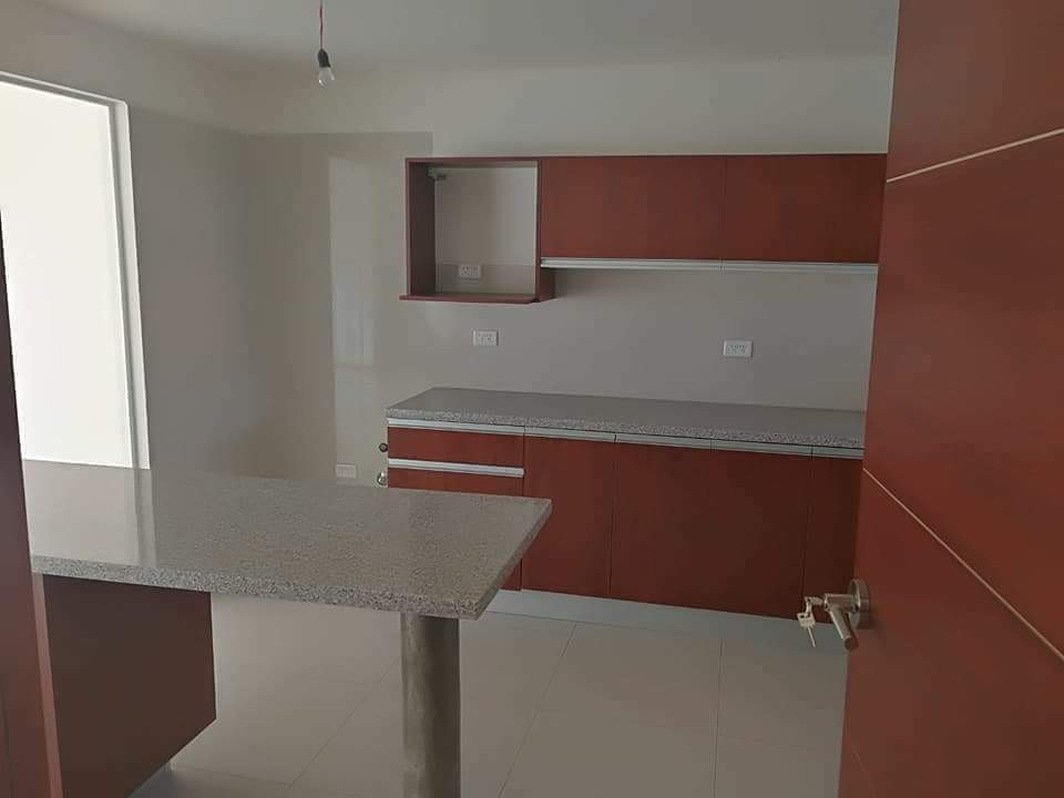 Casa en VentaAv. Piraí 6to anillo  3 dormitorios 3 baños 2 parqueos Foto 10