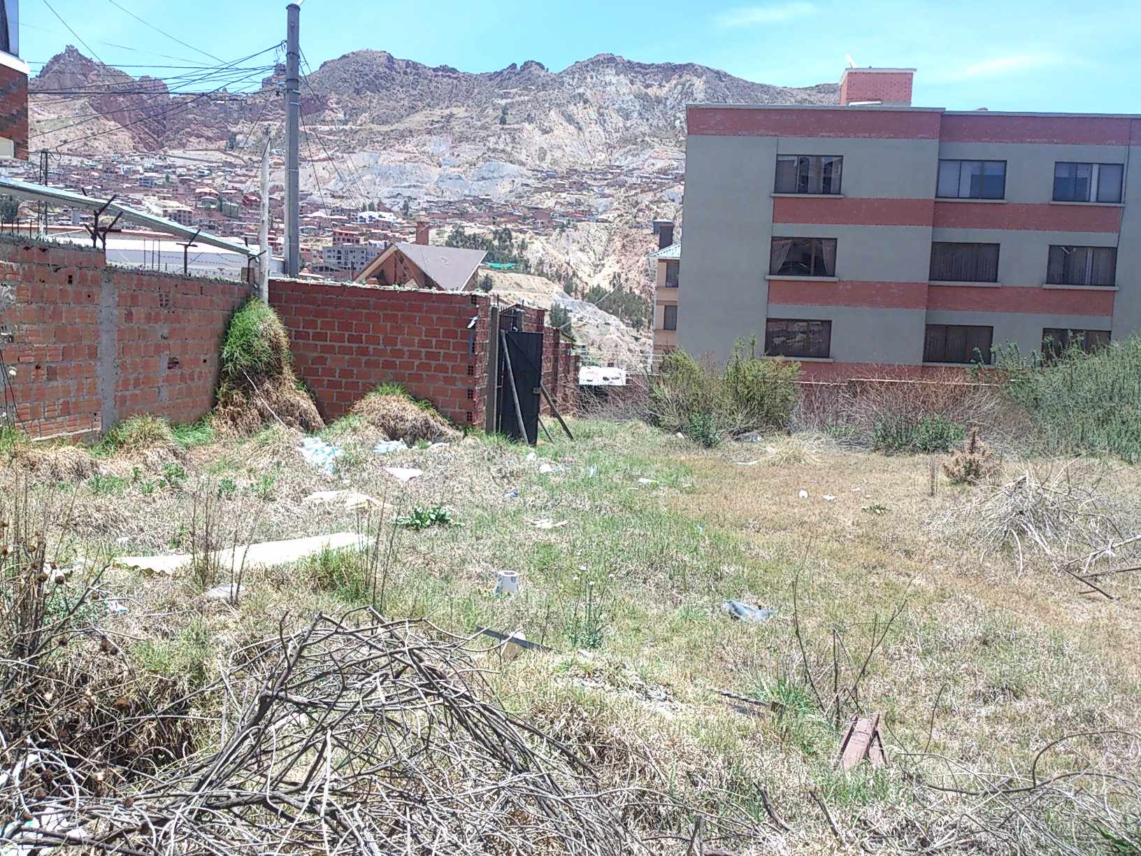 Terreno en Cota Cota en La Paz    Foto 7