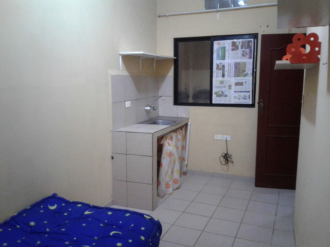 Habitación en AlquilerHabitación con cocineta Av. Banzer 5° anillo Bs. 800 Foto 2