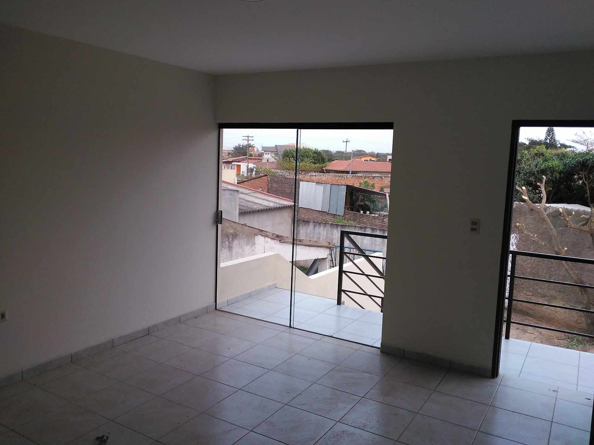 Casa en VentaBarrio Virgen de Guadalupe C/ San Simon 8vo anillo entre Cambodromo y Av Lujan parada final linea 14 Foto 10