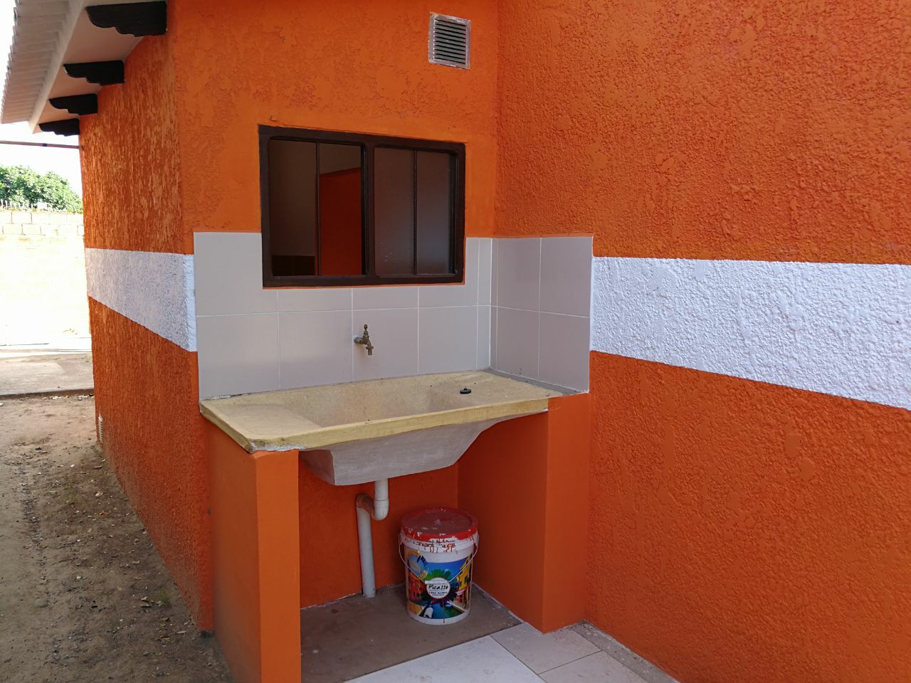 Casa en El Equior en Santa Cruz de la Sierra 2 dormitorios 1 baños 3 parqueos Foto 9