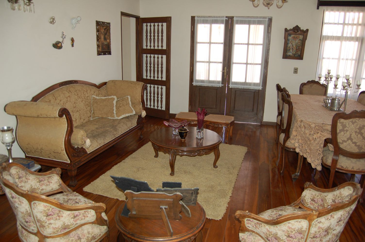 Casa en Sarco en Cochabamba 3 dormitorios 3 baños 3 parqueos Foto 1