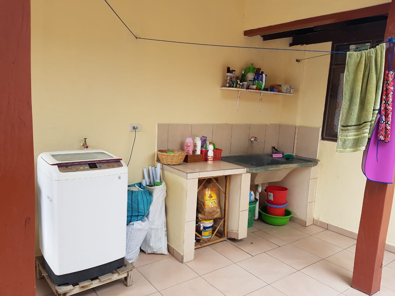 Casa Avenida Mutualista, Santa Cruz de la Sierra, Bolivia Foto 4