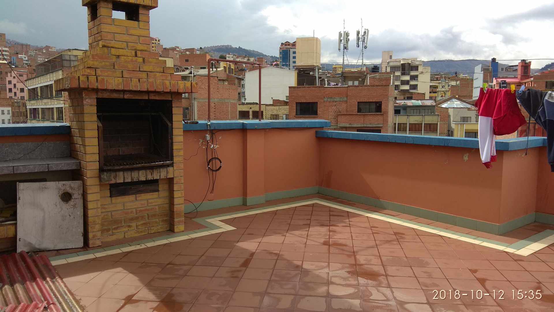 Departamento en San Pedro en La Paz 2 dormitorios 1 baños  Foto 3