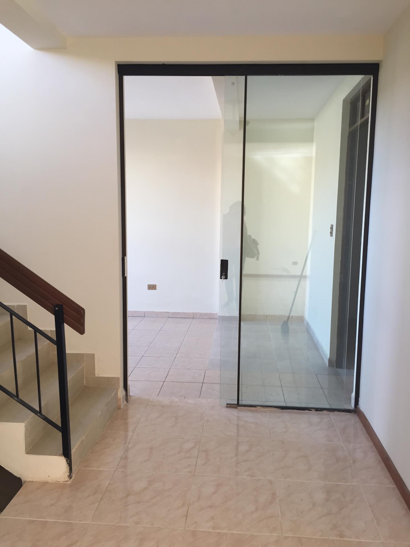 Casa en VentaZona Quintanilla Urb.Los Pinos Chacacollo calle 3 #43 5 dormitorios 4 baños 1 parqueos Foto 12