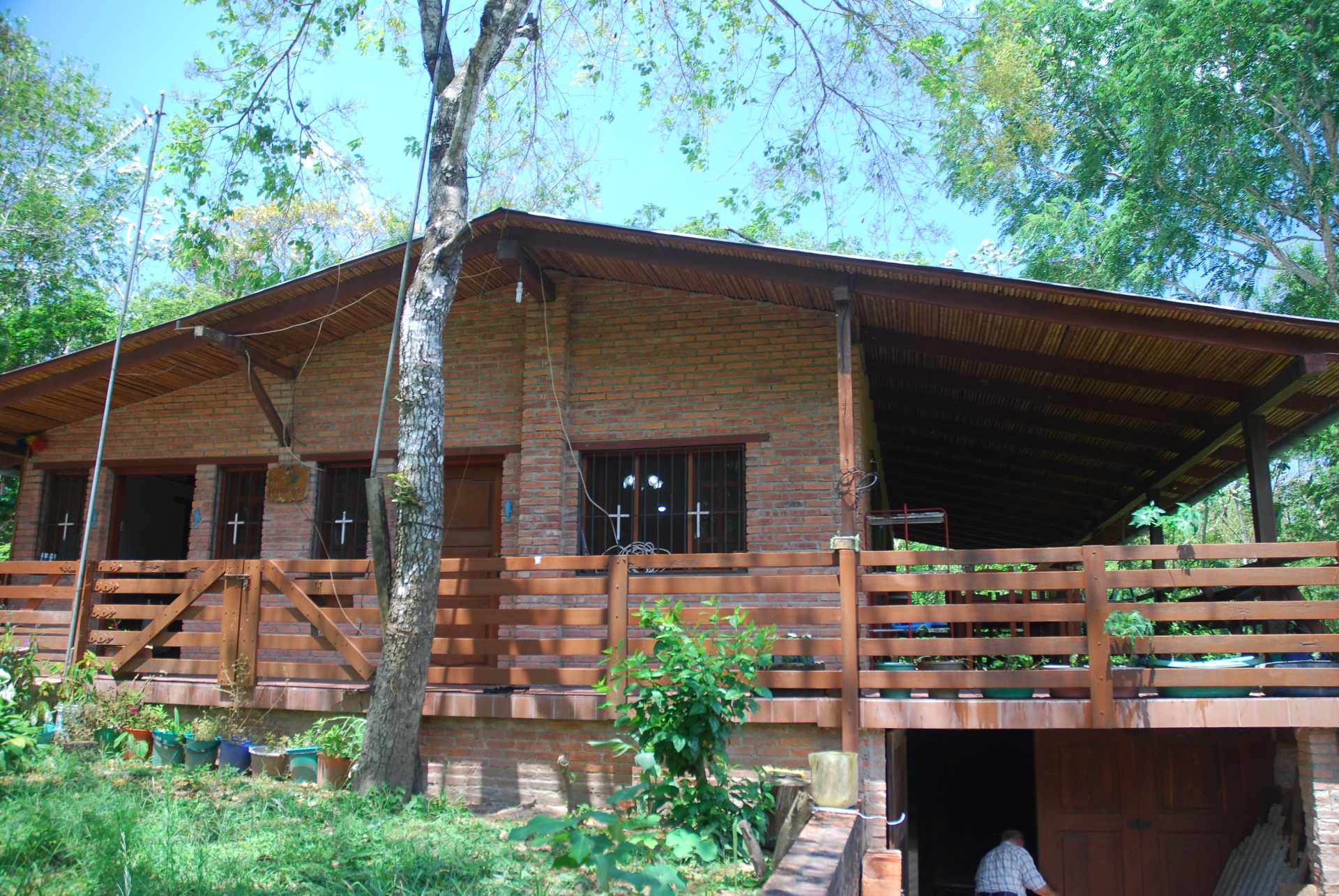 Casa en VentaCerca  de Buena Vista ( 3km) en la Carretera a Cochabamba 3 dormitorios 2 baños 4 parqueos Foto 9
