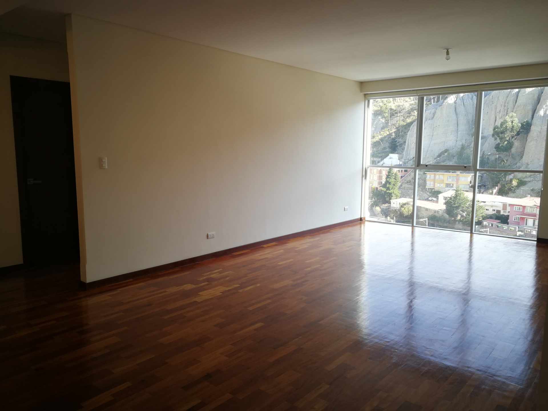 Departamento en VentaEDIFICIO MARIO MERCADO CALLE 17 DE OBRAJES Foto 3