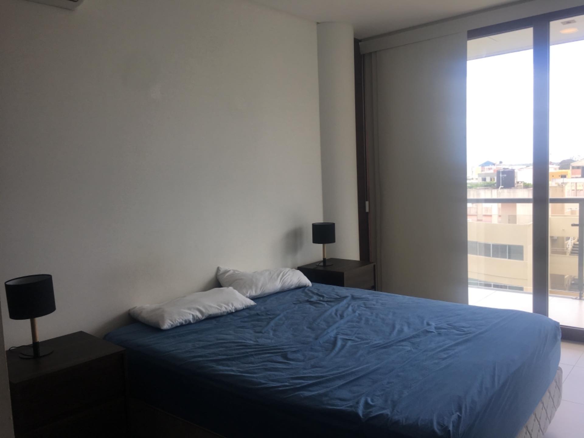 Departamento en AlquilerNorte Av. Banzer y 6to anillo 4 dormitorios 3 baños 1 parqueos Foto 11