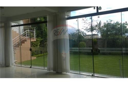 Local comercial en AlquilerAv. Circunvalación casi Av. Melchor Urquidi Foto 14