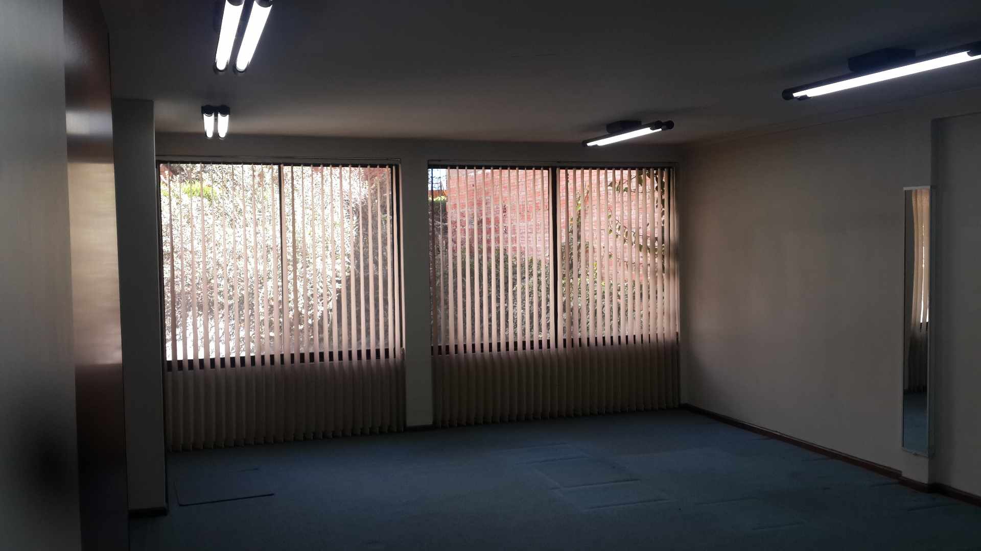 Oficina en VentaCalle Belisario Salinas Edificio Belisario Salinas entre Av. 20 de Octubre y Av. 6 de Agosto Foto 7